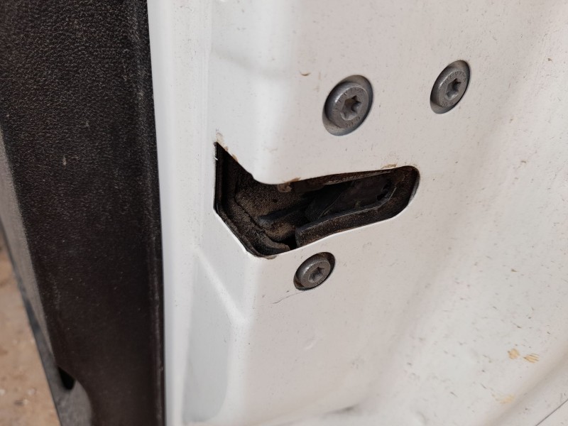 Recambio de cerradura puerta delantera derecha para fiat 500e (332_) elektro 3+1 (fa1) referencia OEM IAM 52138077  