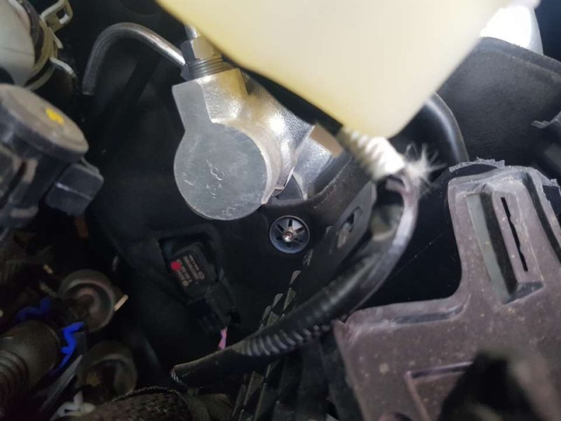 Recambio de bomba freno para mitsubishi colt 100t motion referencia OEM IAM MQ001655  