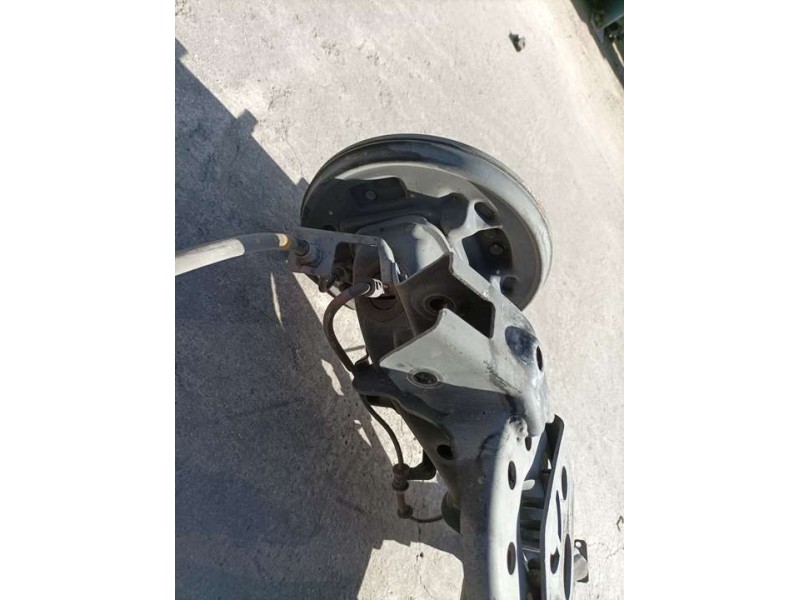 Recambio de puente trasero para hyundai i20 essence referencia OEM IAM 55100C8000  TAMBOR