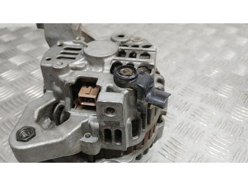 Recambio de alternador para ford fiesta berlina ghia referencia OEM IAM 97MF10300AA MITSUBISHI A005TA2591