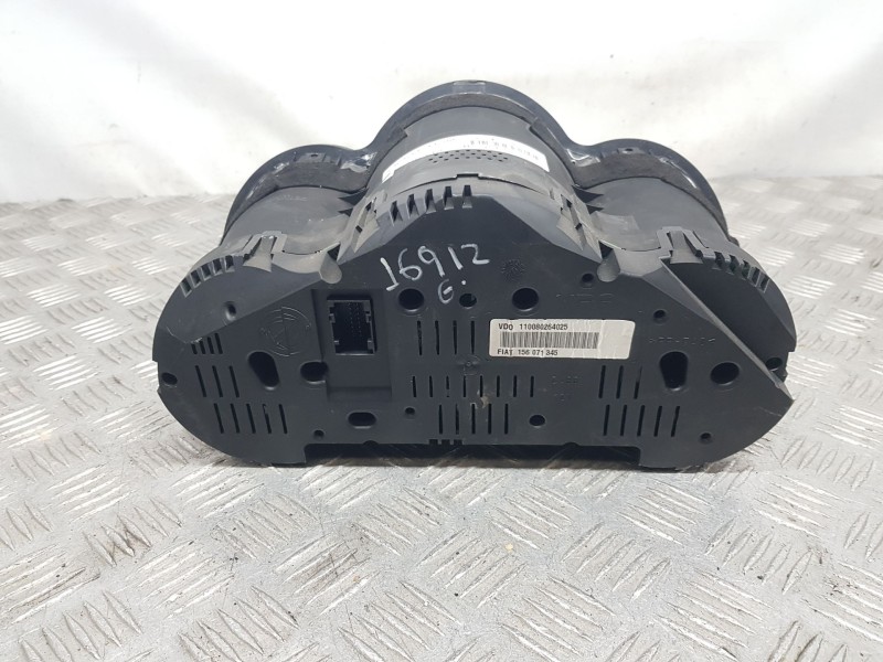 Recambio de cuadro instrumentos para alfa romeo gt (937_) 1.9 jtd (937cxn1b) referencia OEM IAM 156071345  