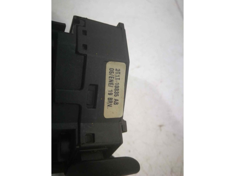 Recambio de mando intermitentes para ford tourneo connect (tc7) kombi b. corta (2006) referencia OEM IAM 2T1T13335AB  