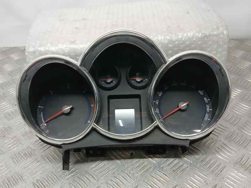 Recambio de cuadro instrumentos para chevrolet cruze lt referencia OEM IAM 95981272 688014257 