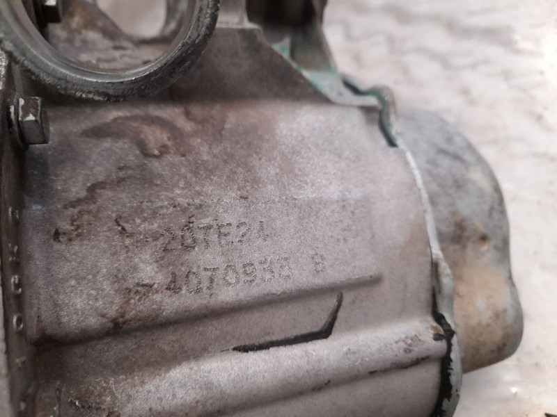 Recambio de caja cambios para citroën berlingo 1.9 d multivolumen referencia OEM IAM 20TE24 4070938 5VELOCIDADES