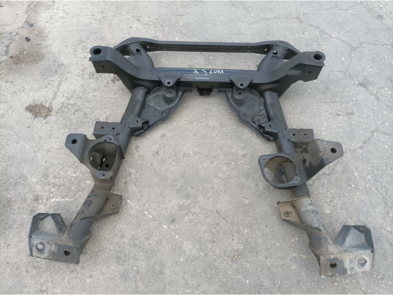 Recambio de puente delantero para chevrolet cruze lt referencia OEM IAM 13327074  