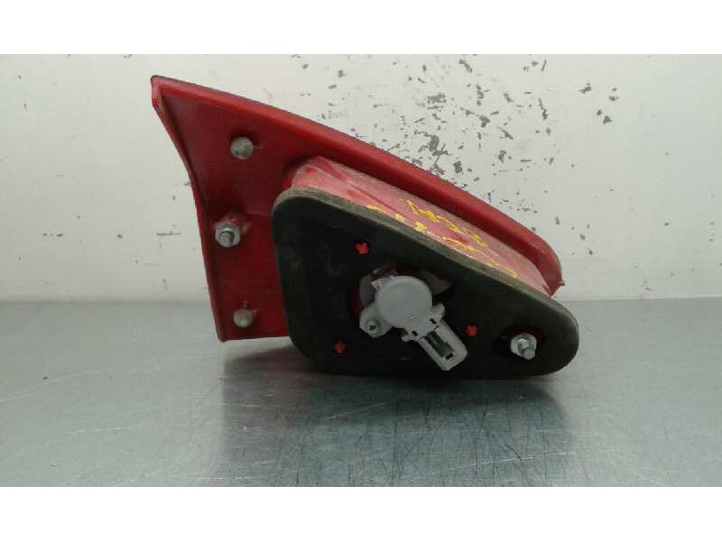 Recambio de piloto trasero derecho para alfa romeo 147 (190) 1.9 jtd impression referencia OEM IAM   INTERIOR