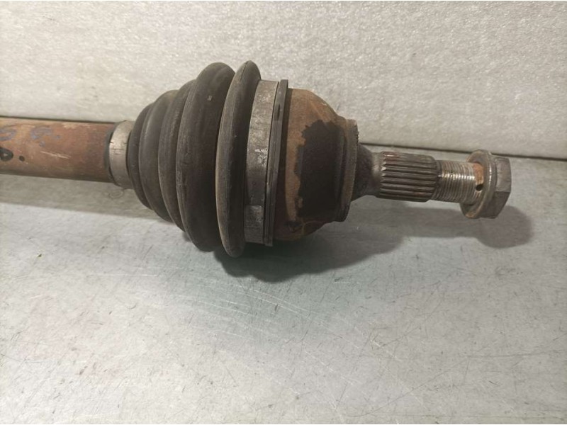 Recambio de transmision delantera derecha para ds 4 style referencia OEM IAM 9685084680  