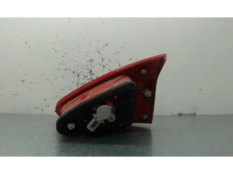 Recambio de piloto trasero izquierdo interior para alfa romeo 147 (190) 1.9 jtd impression referencia OEM IAM   INTERIOR