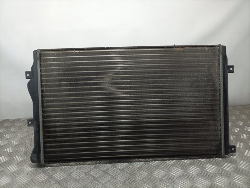 Recambio de radiador agua para audi a3 sportback (8p) 1.4 tfsi ambiente referencia OEM IAM 1K121253BB  