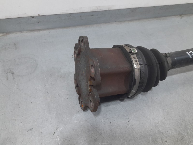 Recambio de transmision delantera derecha para seat exeo (3r2) 2.0 tdi referencia OEM IAM 8E0407272AT  