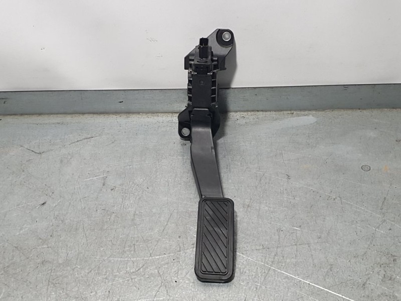 Recambio de potenciometro pedal para ford fiesta (ce1) titanium referencia OEM IAM H1BC9F836A1D 6PV01255004 