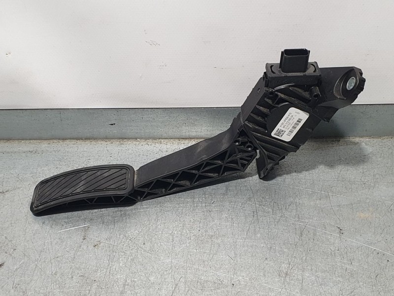 Recambio de potenciometro pedal para ford fiesta (ce1) titanium referencia OEM IAM H1BC9F836A1D 6PV01255004 