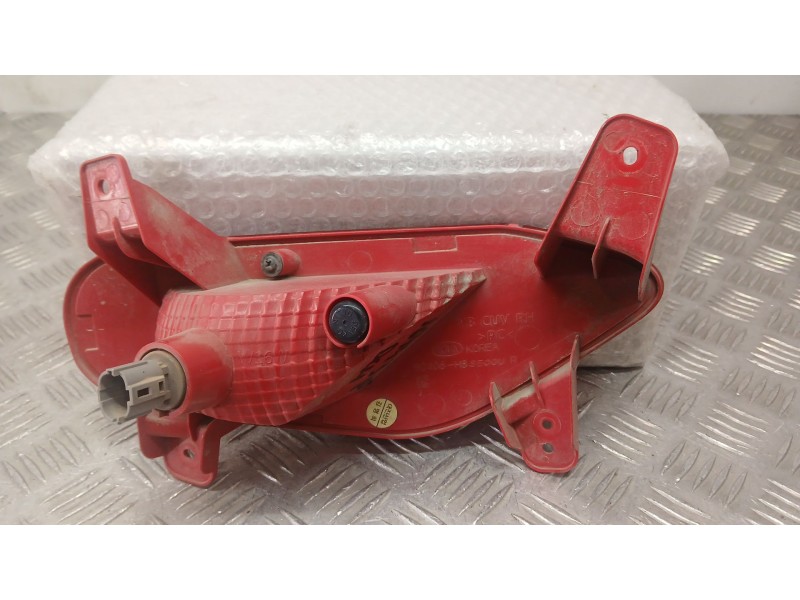 Recambio de piloto trasero derecho paragolpes para kia stonic (yb) 1.2 cvvt referencia OEM IAM 92406H8400  