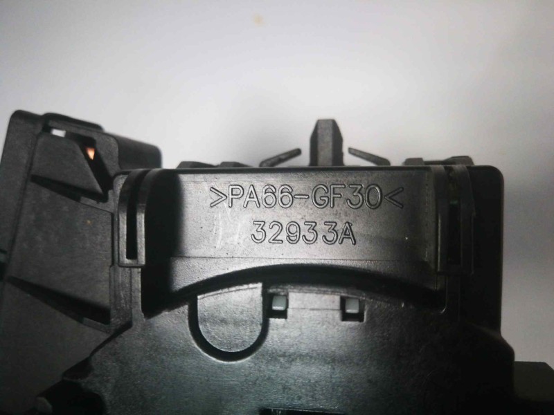 Recambio de mando limpia para hyundai getz (tb) 1.3 12v cat referencia OEM IAM 32933A  