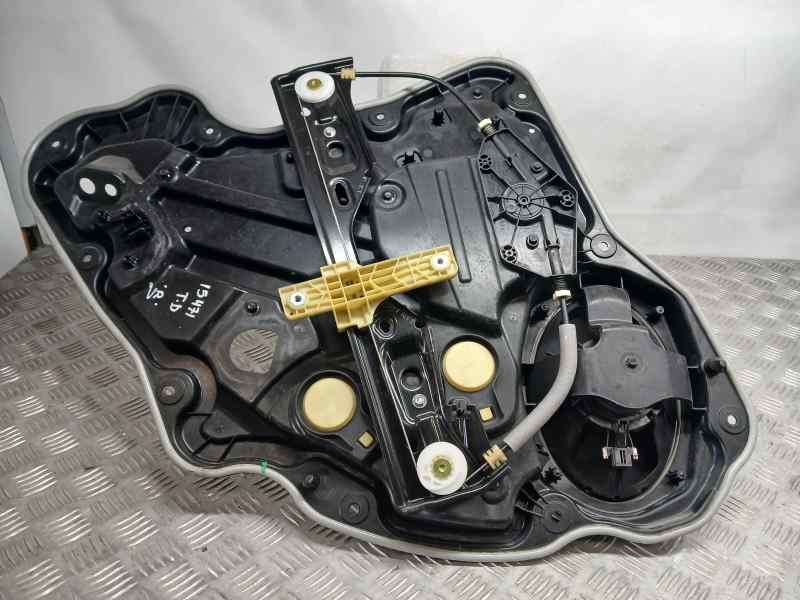 Recambio de elevalunas trasero derecho para jeep compass ii busines 4x2 referencia OEM IAM 521773700 E95703101 ELECTRICO BROSE