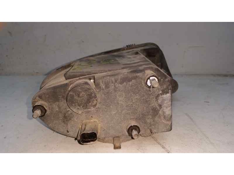 Recambio de faro antiniebla izquierdo para chrysler voyager (rg) 2.5 crd se referencia OEM IAM   