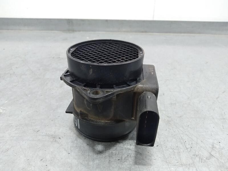 Recambio de caudalimetro para kia sportage cup referencia OEM IAM 2816423700 Siemens 5wk96431