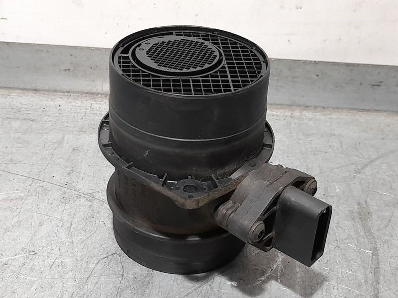 Recambio de caudalimetro para volkswagen passat berlina (3c2) edition referencia OEM IAM 074906461B 0281002461 BOSCH