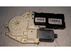 MOTOR ELEVALUNAS DELANTERO DERECHO 978934101 807300001R MAGNETI MARELLI