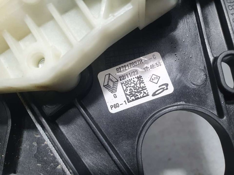 Recambio de elevalunas trasero izquierdo para mitsubishi colt 100t motion referencia OEM IAM 827217837R  ELECTRICO 6 PINES