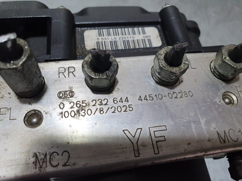 Recambio de abs para toyota auris active referencia OEM IAM 4451002280 0265232644 