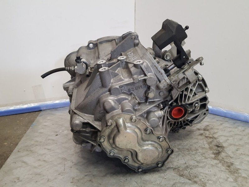 Recambio de caja cambios para chevrolet epica lt referencia OEM IAM BW3421 BC008517 5VELOCIDADES