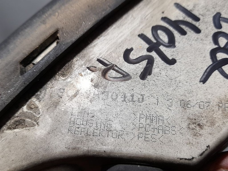 Recambio de piloto delantero derecho para volkswagen passat berlina (3c2) edition referencia OEM IAM 3C0953041J  