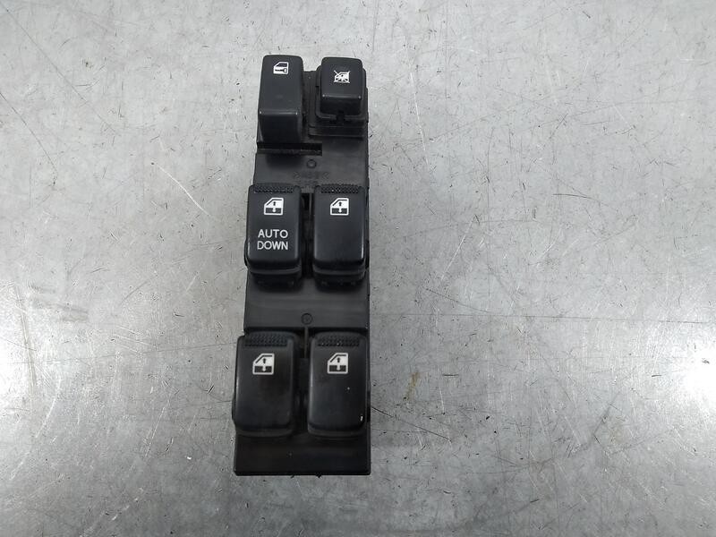 Recambio de mando elevalunas delantero izquierdo para kia sportage cup referencia OEM IAM 935701F370FKZ  