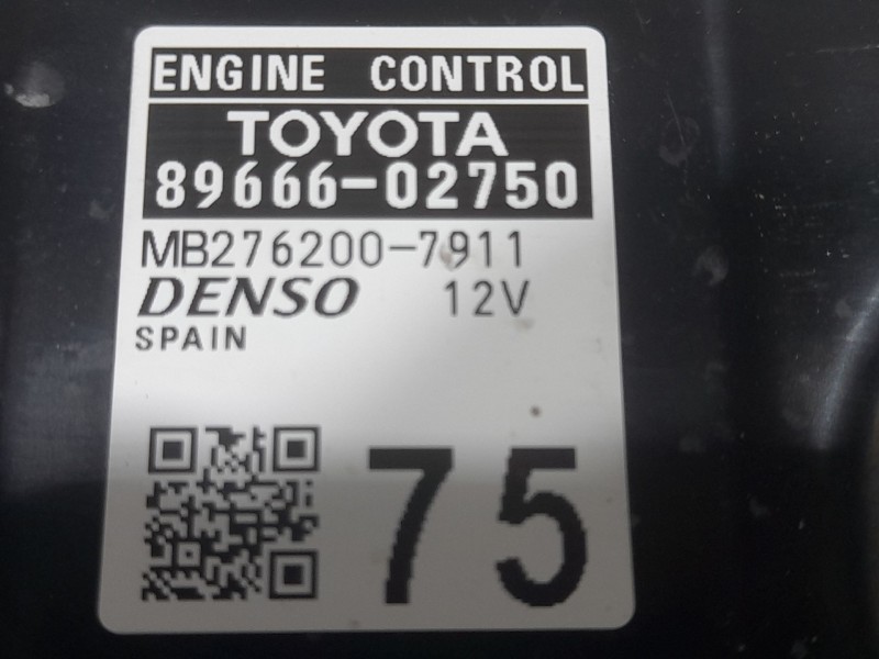 Recambio de centralita motor uce para toyota corolla (e21) hybrid active referencia OEM IAM 8966602750 MB762007911 DENSO