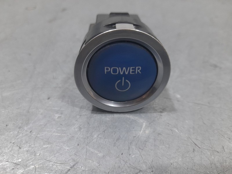 Recambio de boton start/stop para toyota corolla (e21) hybrid active referencia OEM IAM 4521B94000493  