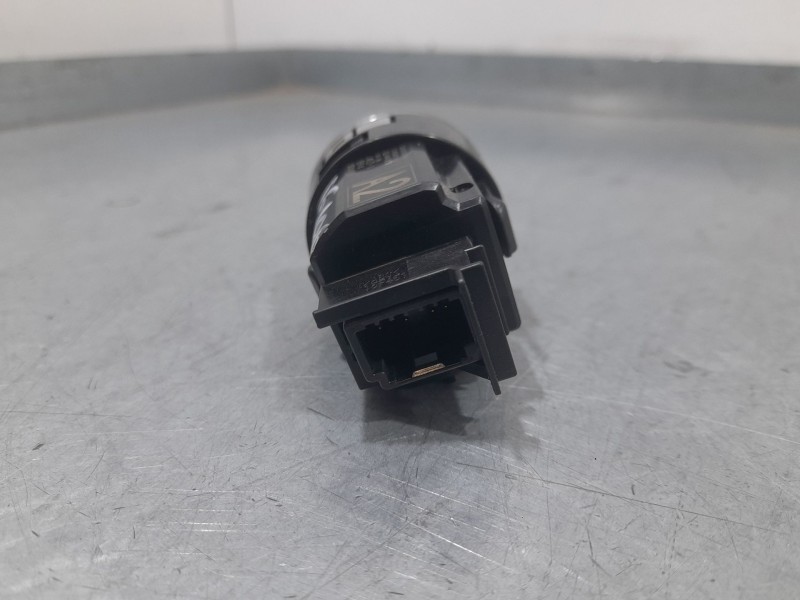 Recambio de boton start/stop para toyota corolla (e21) hybrid active referencia OEM IAM 4521B94000493  