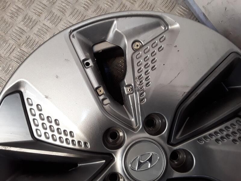 Recambio de juego llantas aluminio para hyundai kona (os, ose, osi) ev referencia OEM IAM 7X17 5 TORN ET50 ALUMINIO ROZADAS