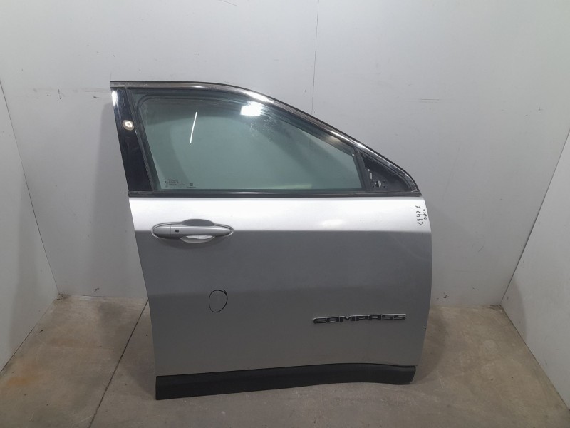 Recambio de puerta delantera derecha para jeep compass ii busines 4x2 referencia OEM IAM 0052243917  