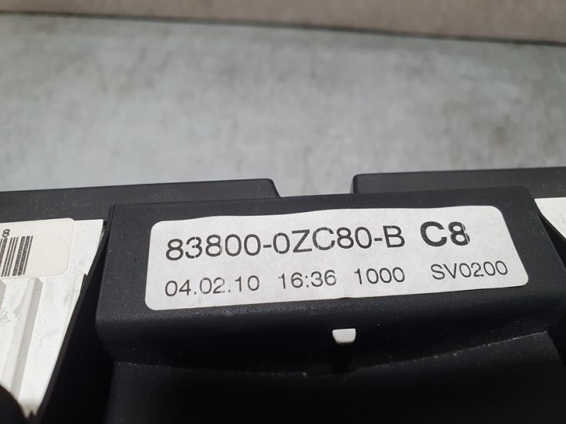 Recambio de cuadro instrumentos para toyota auris active referencia OEM IAM 838000ZC80B A2C53358735 