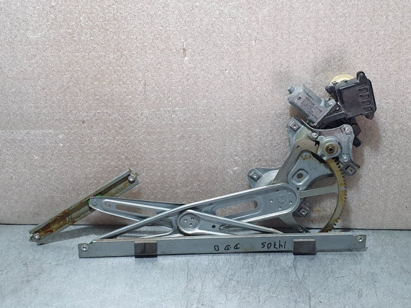 Recambio de elevalunas delantero derecho para toyota auris active referencia OEM IAM SIN REF  10 PINES