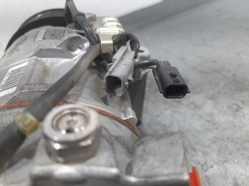 Recambio de compresor aire acondicionado para nissan qashqai ii (j11, j11_) 1.2 dig-t referencia OEM IAM 926004EB0A  