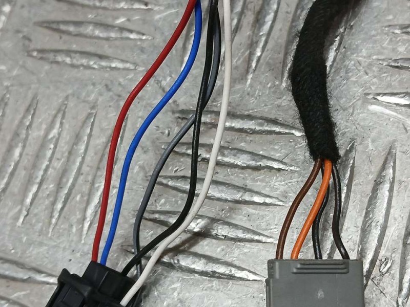 Recambio de retrovisor derecho para jeep compass ii busines 4x2 referencia OEM IAM 7357305880  ELECTRICO Y TOCADO