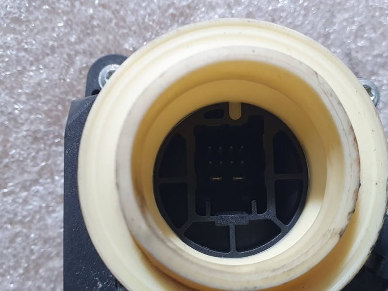 Recambio de elevalunas delantero derecho para toyota auris active referencia OEM IAM SIN REF  10 PINES