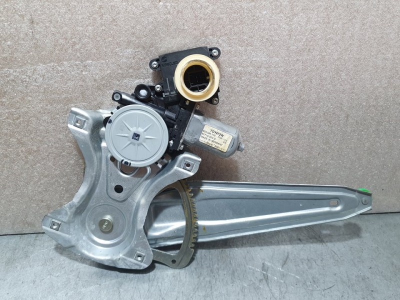 Recambio de elevalunas trasero izquierdo para toyota auris active referencia OEM IAM SIN REF  ELECTRICO 10 PINES