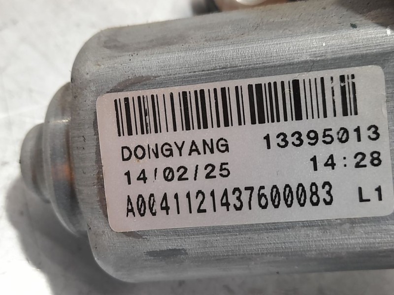 Recambio de motor limpia trasero para opel astra j lim. excellence referencia OEM IAM 13395013  DONYANG