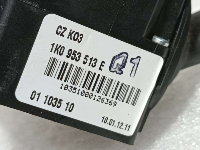Recambio de mando intermitentes para volkswagen caddy ka/kb (2k) kombi referencia OEM IAM 1K0953513E  