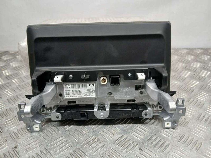 Recambio de sistema navegacion gps para jeep compass ii busines 4x2 referencia OEM IAM 68455716AF 501532460 MOPAR