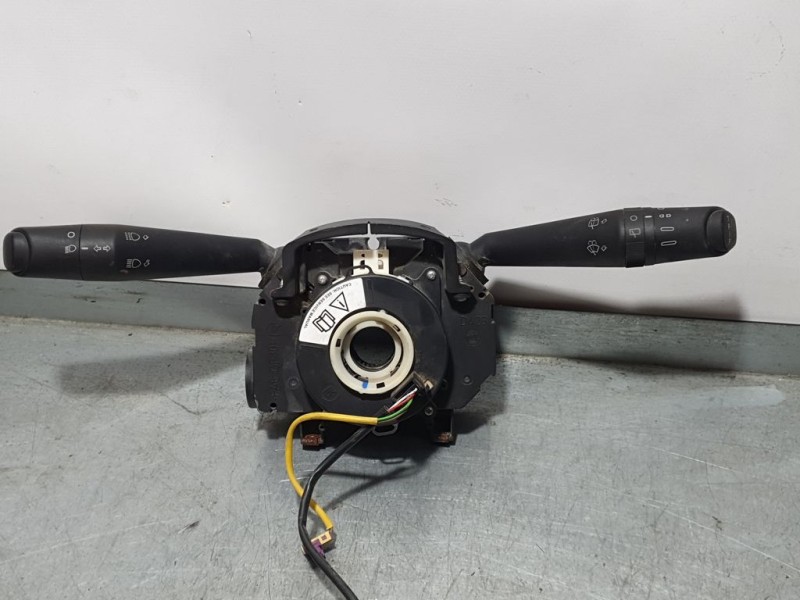 Recambio de mando luces y limpia para fiat panda van iii (519) pop referencia OEM IAM 7356221860  
