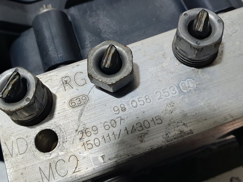 Recambio de abs para peugeot 308 sw access referencia OEM IAM 9805825380 269607 