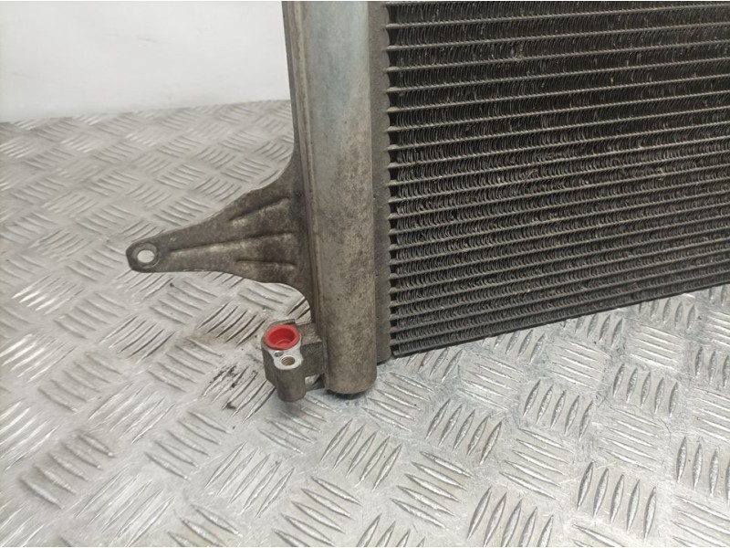 Recambio de condensador / radiador aire acondicionado para volkswagen polo (9n3) advance referencia OEM IAM 6Q0820411K 0160819 B