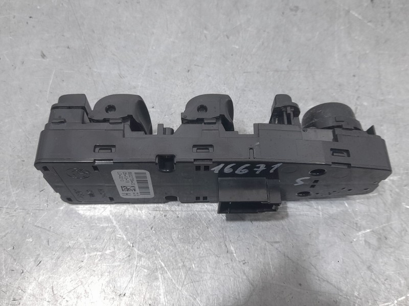 Recambio de mando elevalunas delantero izquierdo para bmw x3 (g01, f97, g08) xdrive 20 d referencia OEM IAM 683272902 C/MANDO RE