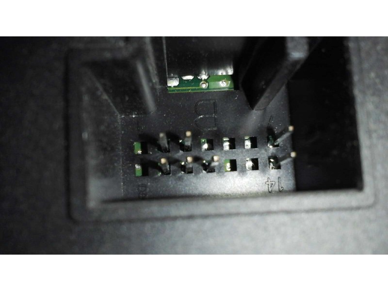 Recambio de elevalunas delantero derecho para ford focus berlina (cap) ambiente (d) referencia OEM IAM 984767106 7 Y 14 PINS ELE