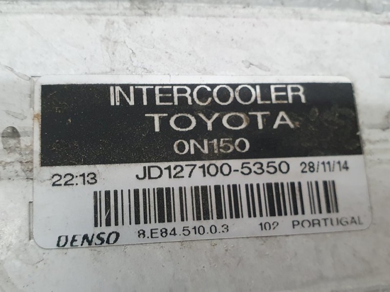 Recambio de intercooler para toyota auris active referencia OEM IAM JD1271005350 8E8451003 