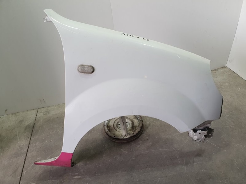 Recambio de aleta delantera derecha para renault kangoo (f/kc0) base / base authentique referencia OEM IAM 7751718632  