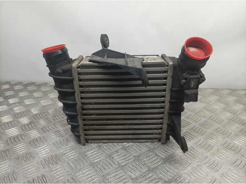 Recambio de intercooler para volkswagen polo (9n3) advance referencia OEM IAM 6Q0145804A 862403N VALEO